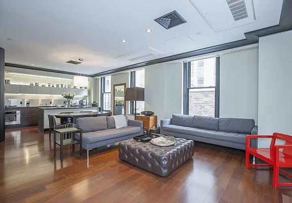 3rd image of 55 Wall St APT 940