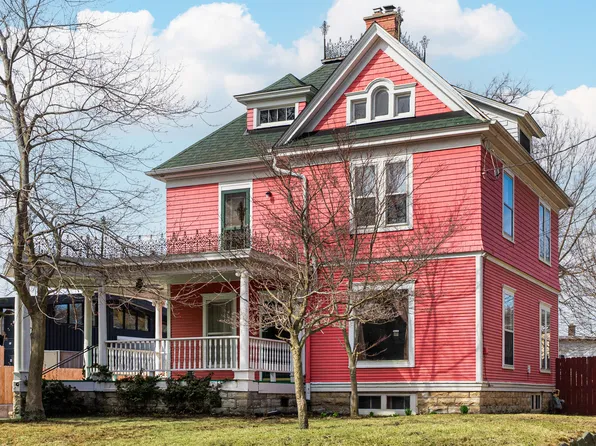 117 Park Ave, Dekalb, IL 60115