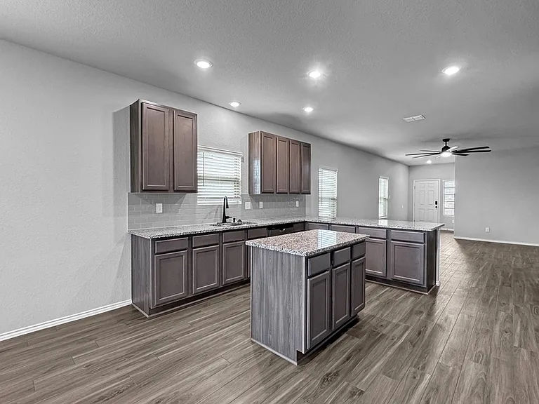249 Antelope Valley — Photo 14