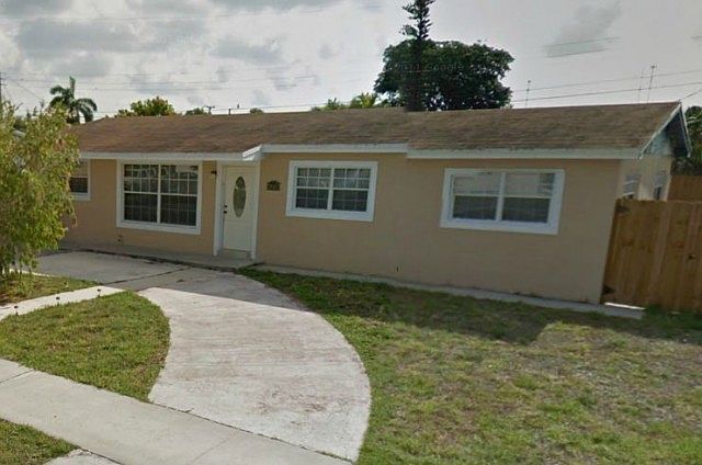 1st image of 20501 NW 24th Ct