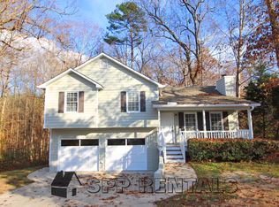 839 Nottingham Dr, Douglasville, GA 30134