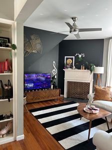 611 E 45th St APT 25, Austin, TX, 78751
