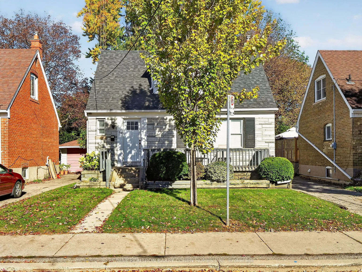 4 bed, $3,900 — Photo 1