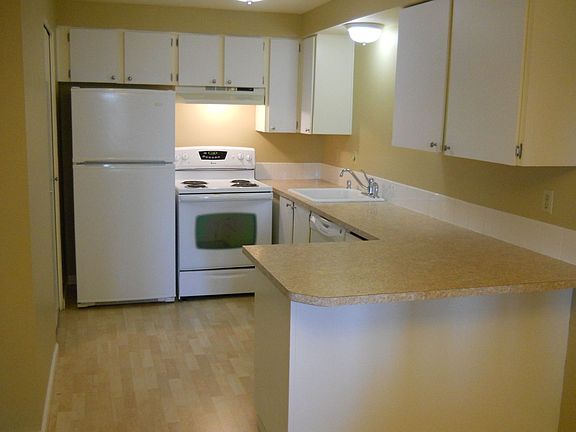 5th image of 7011-29 N Oswego Ave #7021