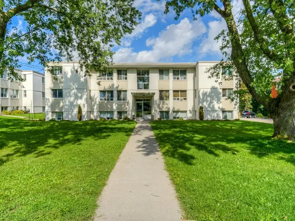 68 Weber St S #190-2, Waterloo, ON N2J 1Z7