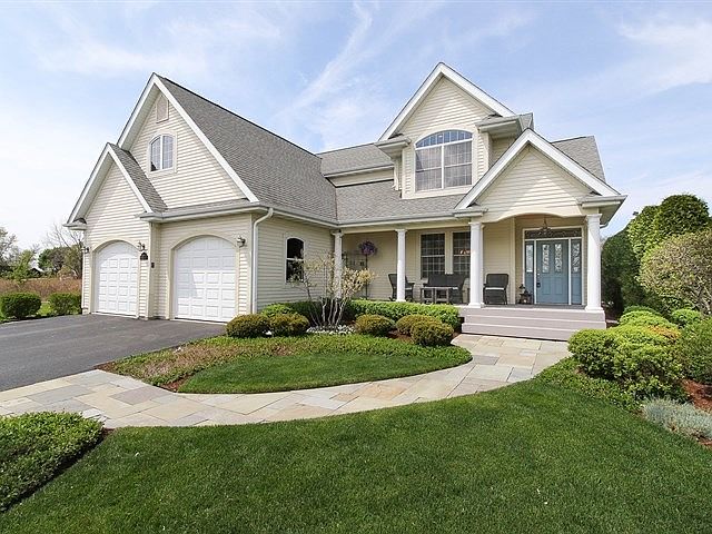 1st image of 805 Peninsula Dr