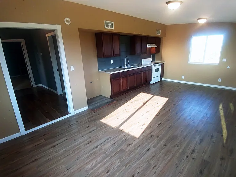 2112 Family Ln #C — Photo 23