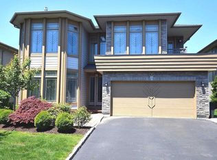 12 Kettlepond Rd, Jericho, NY 11753