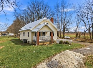 8305 Columbiana Canfield Rd, Canfield, OH