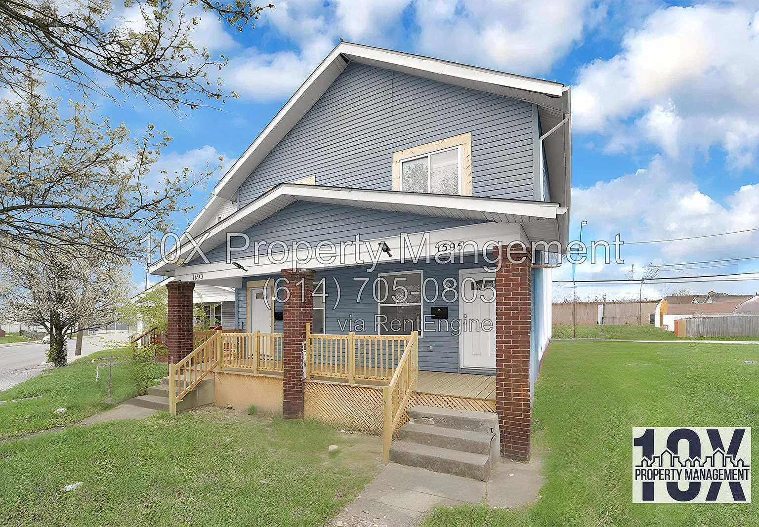 3 bed, 1.5 bath, 1064 sqft, $1,300 — Photo 2