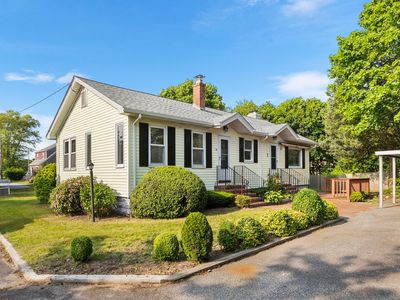 30 Terry Court, Hyannis, MA, 02601