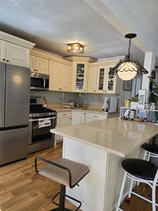 175-29 Peck Avenue, Fresh Meadows, NY, 11365