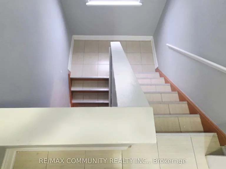 30 Canlish Rd #1 — Photo 5