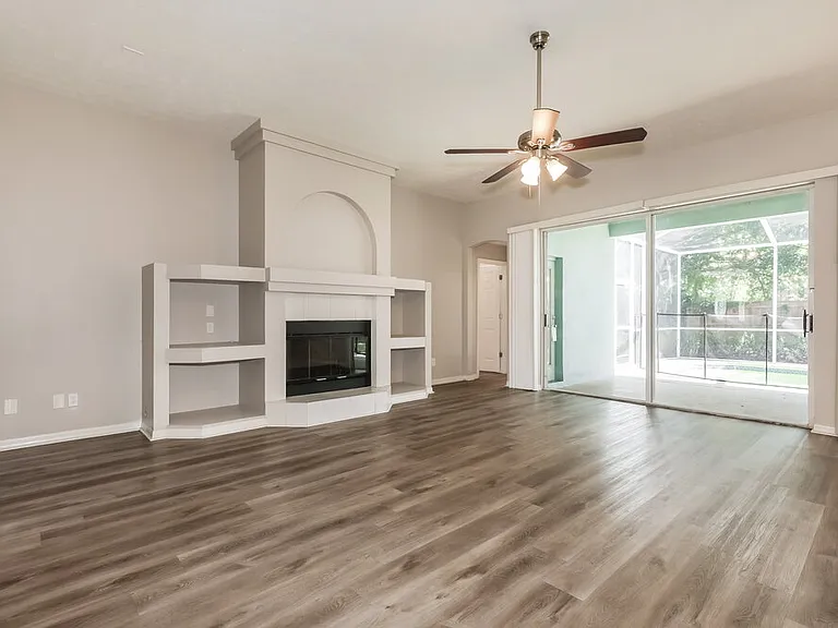 2304 Golf Manor Blvd — Photo 4