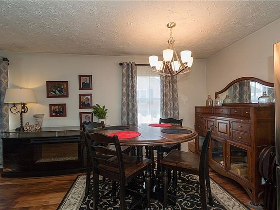 5th image of 10310 Baribeau Ln