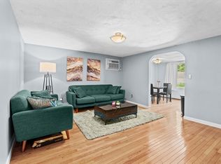 251 Neponset St APT 4, Canton, MA 02021