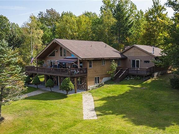 3rd image of 4617 Bach Ln