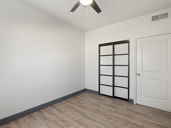 4th image of 521 E Mission Ln APT 5