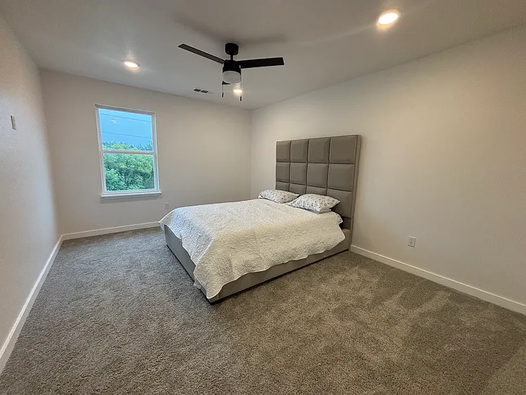 5114 Stoneridge Dr — Photo 18