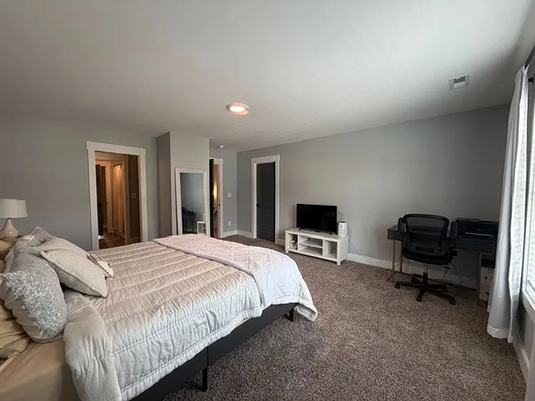 3050 Candlelight Dr — Photo 24