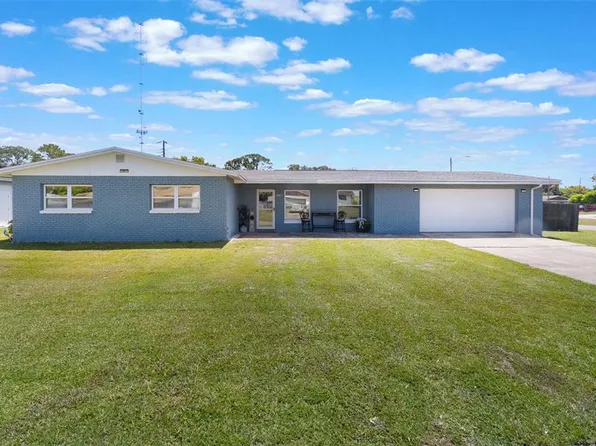 2045 Burning Tree Dr, Titusville, FL 32780