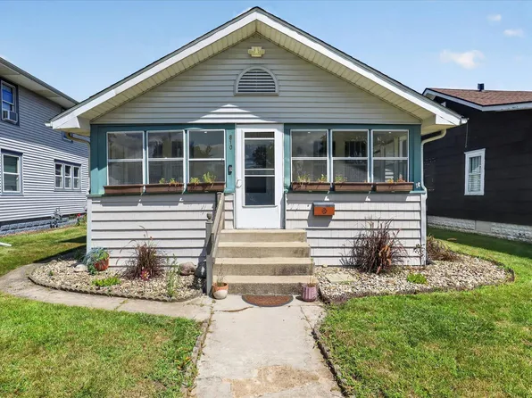 810 S 32nd St, South Bend, IN 46615
