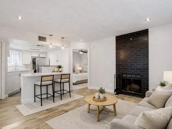 1500 Woodlawn Blvd #105, Austin, TX 78703