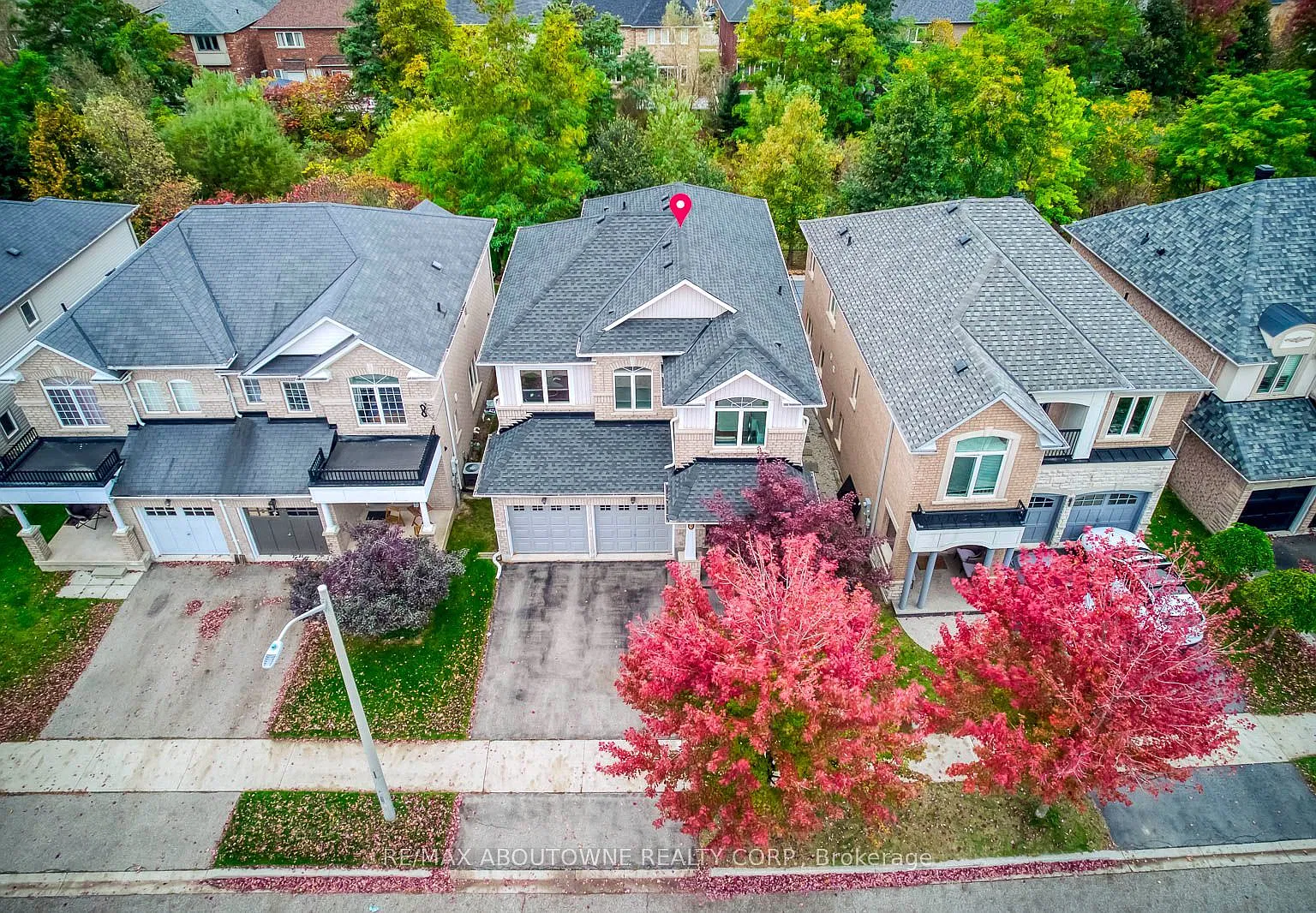 4 bed, $4,490 — Photo 2