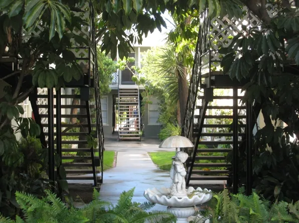 Magnolia Apartments, 11933 Magnolia Blvd #21, Valley Village, CA 91607