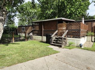 419 Cambridge Dr, Bismarck, ND 58504