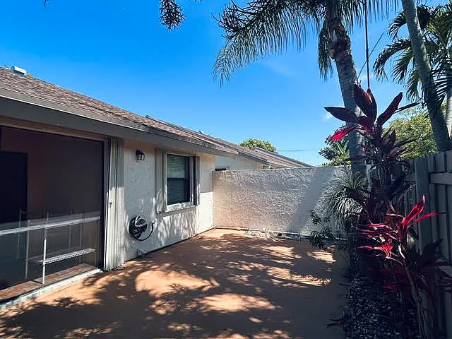 3054 S Oakland Forest Dr #2206 — Photo 13