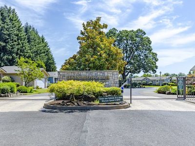 2429 Northampton, Eugene, OR, 97404