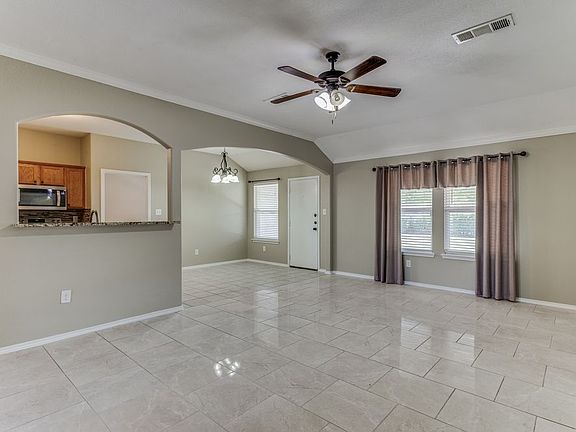 3rd image of 8144 Hulen Park Cir