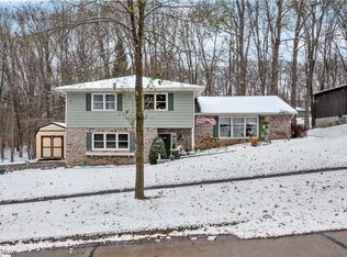 2757 Tanglewood Dr, Wooster, OH 44691