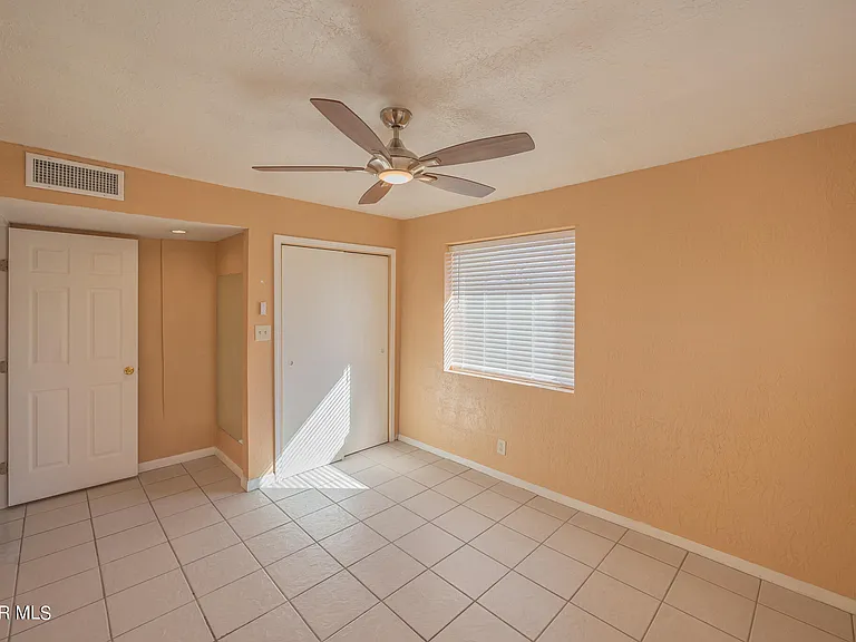 213 Carnes Rd — Photo 9