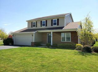 1301 Wren Rd, Bowling Green, OH 43402