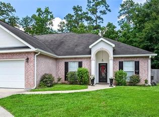 40124 Emerald Dr, Ponchatoula, LA 70454