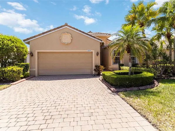 6519 43rd Ct E, Sarasota, FL 34243