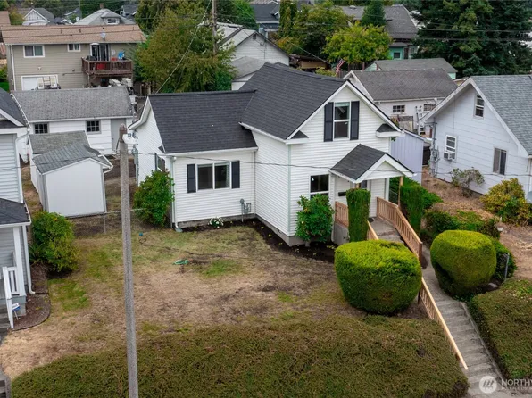 3592 E L Street, Tacoma, WA 98404