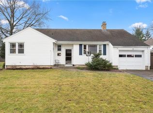 19 Haynes Rd, West Hartford, CT 06117
