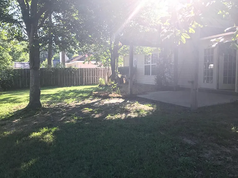156 Brianna Cir — Photo 2