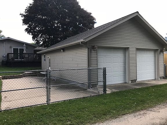 2nd image of 605 N Lavinia St