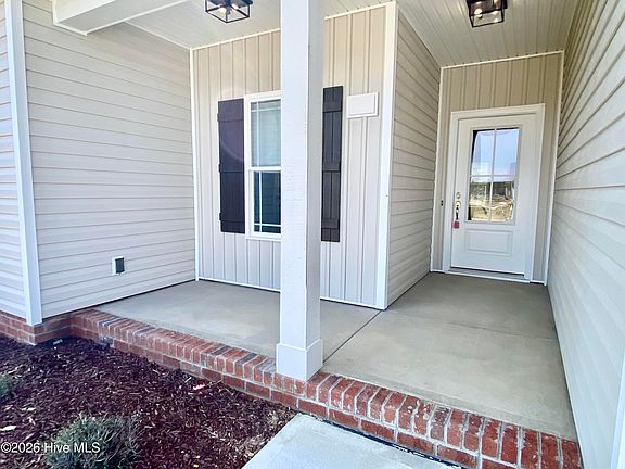 2nd image of 200 Rae Drive