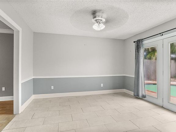 5th image of 4004 Lake Trail Dr