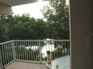 456 Bahia Beach Blvd, Ruskin, FL 33570