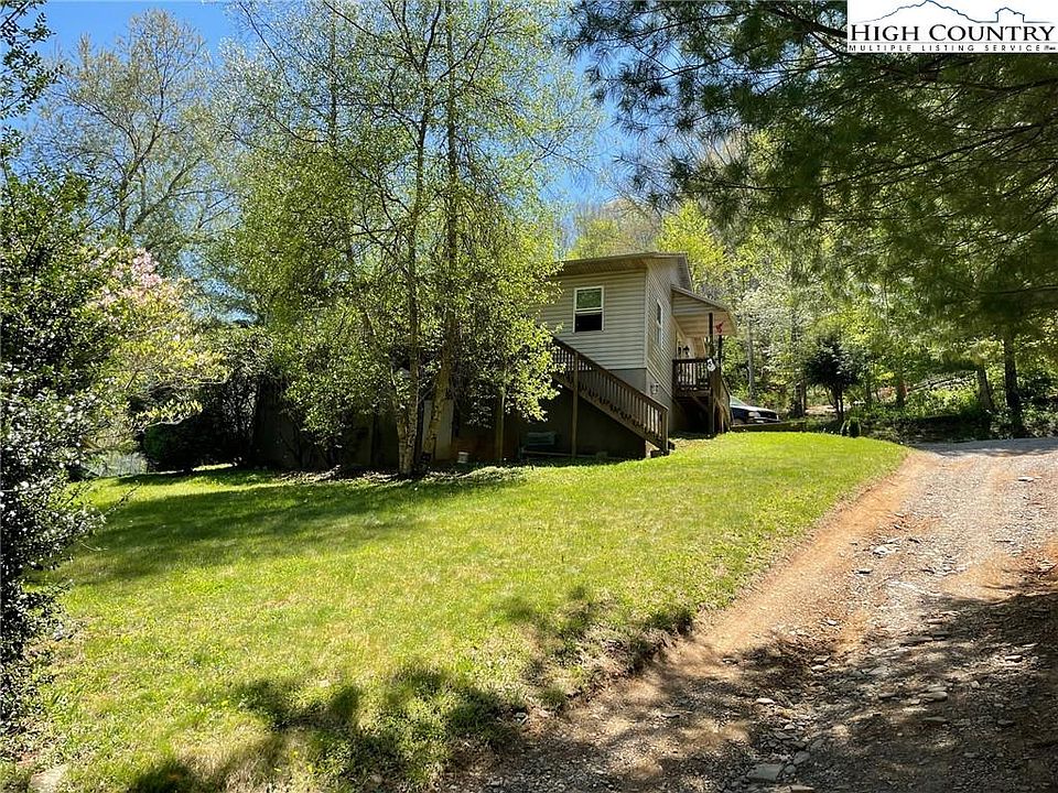 1st image of 163 Red Maple Ln