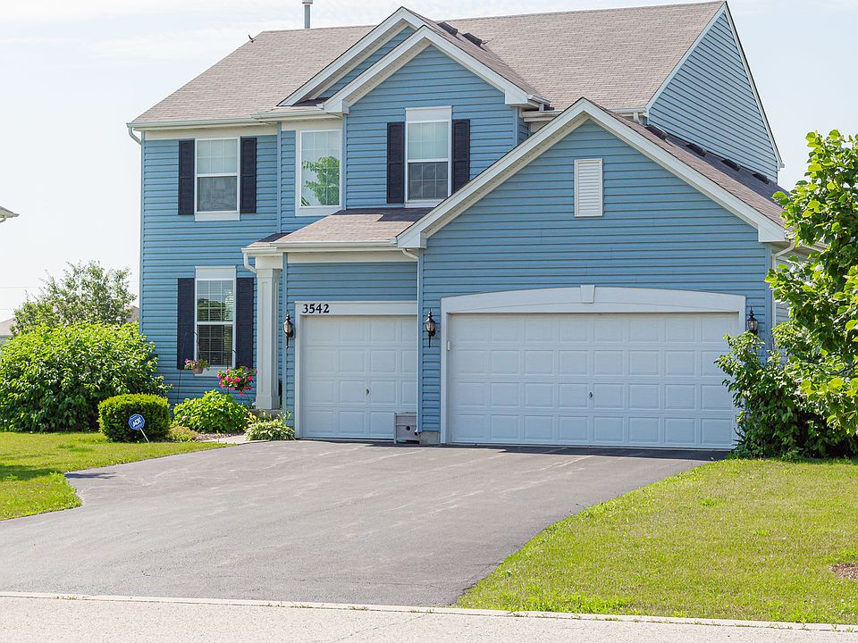 1st image of 3542 Ayres Dr