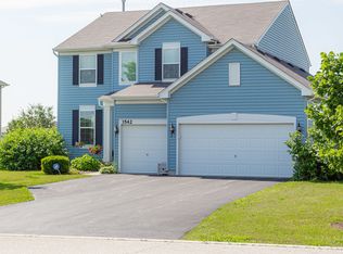 3542 Ayres Dr, Aurora, IL