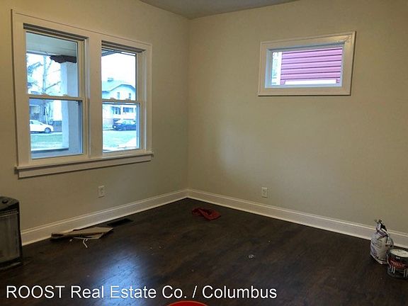 2nd image of 267 S Terrace Ave