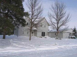 7010 10th Ave SE, Maynard, MN 56260